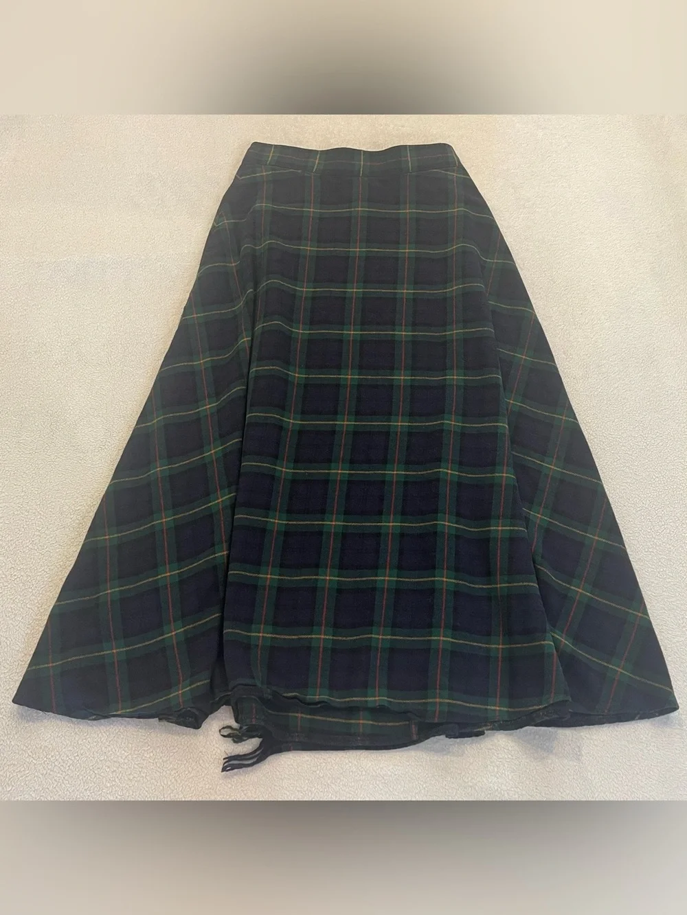 Vintage Y2K LizSport Wool Tartan Wrap Skirt Size 10 Green Plaid Fringe Buckle - Picture 11 of 12